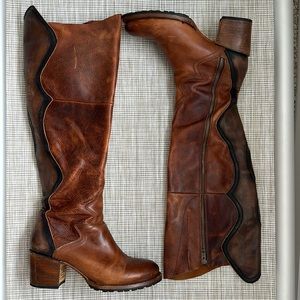 Freebird Calgary Cognac. Like New. Size 10.